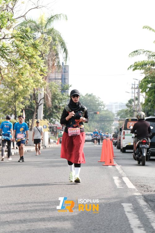 Race photo from Isoplus Run 2024 Surabaya