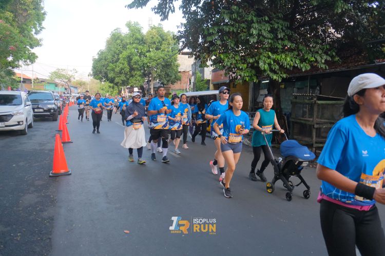 Race photo from Isoplus Run 2024 Surabaya