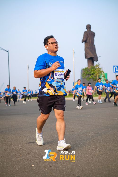 Race photo from ISOPlus Run 2024 Jakarta