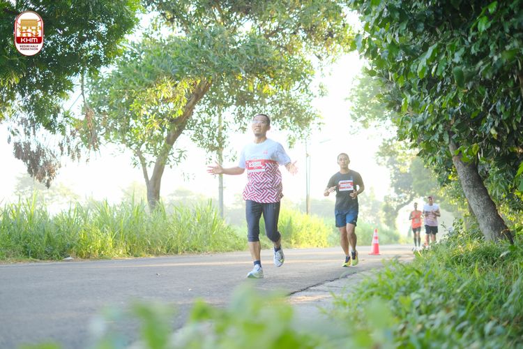 Race photo from Kediri Half Marathon 2024