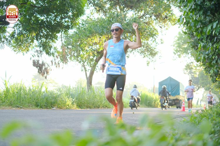 Race photo from Kediri Half Marathon 2024