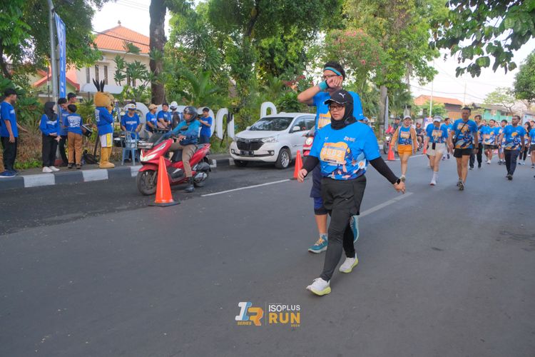 Race photo from Isoplus Run 2024 Surabaya