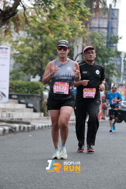 Race photo from Isoplus Run 2024 Surabaya