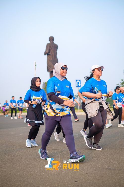 Race photo from ISOPlus Run 2024 Jakarta