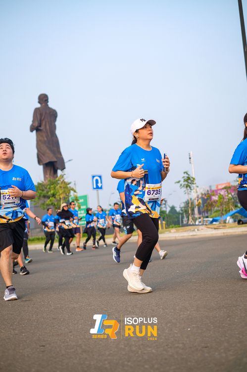 Race photo from ISOPlus Run 2024 Jakarta