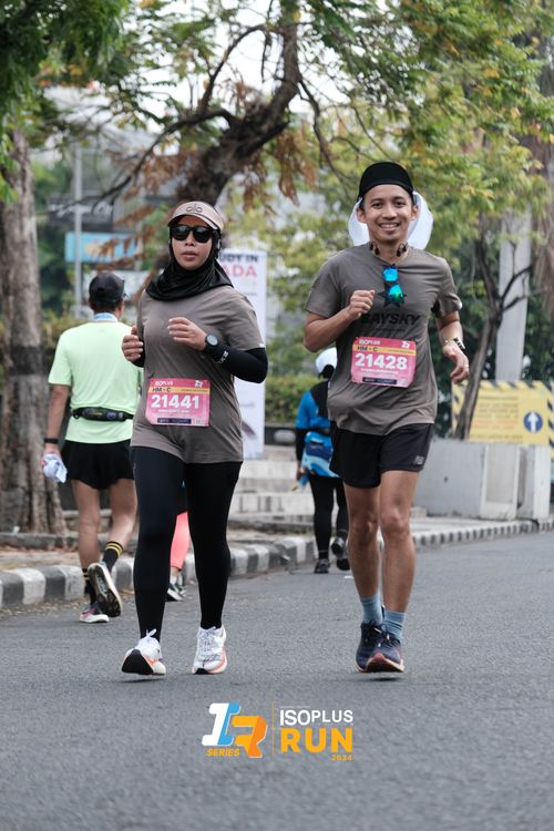 Race photo from Isoplus Run 2024 Surabaya