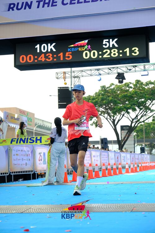 Race photo from CISANGKAN KBP CITY RUN 2025