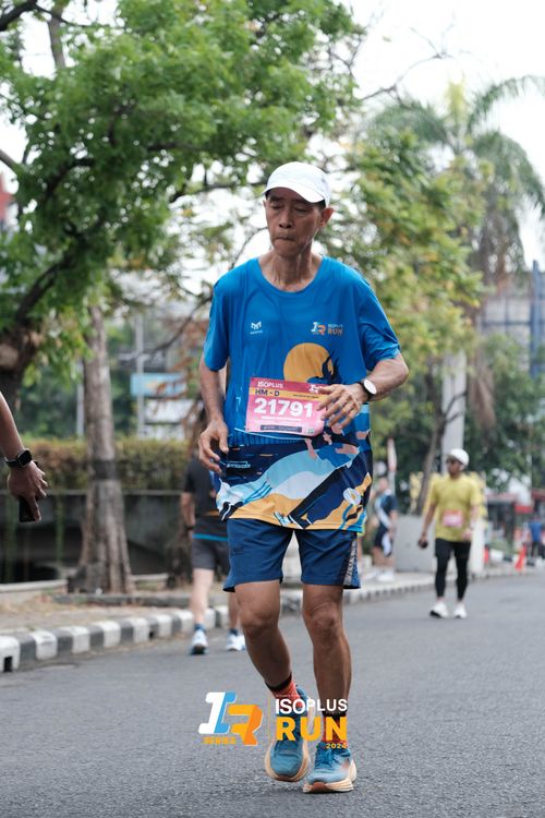 Race photo from Isoplus Run 2024 Surabaya