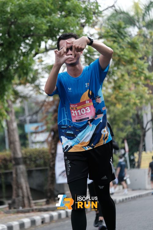 Race photo from Isoplus Run 2024 Surabaya