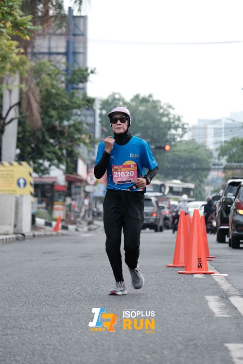 Race photo from Isoplus Run 2024 Surabaya
