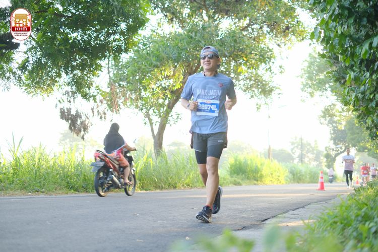 Race photo from Kediri Half Marathon 2024