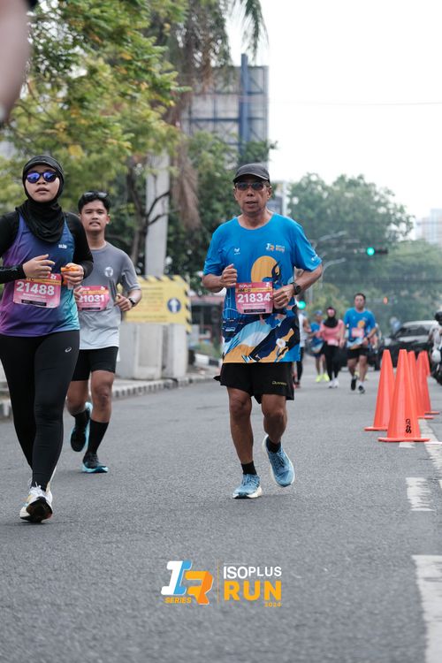 Race photo from Isoplus Run 2024 Surabaya