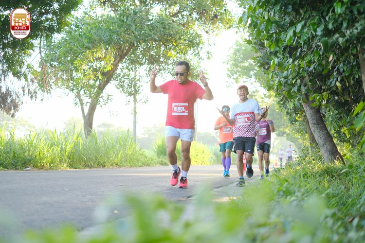 Race photo from Kediri Half Marathon 2024