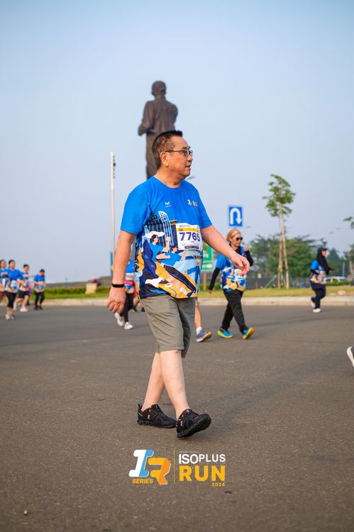 Race photo from ISOPlus Run 2024 Jakarta