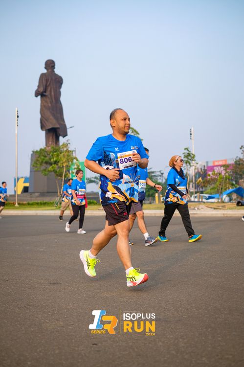 Race photo from ISOPlus Run 2024 Jakarta