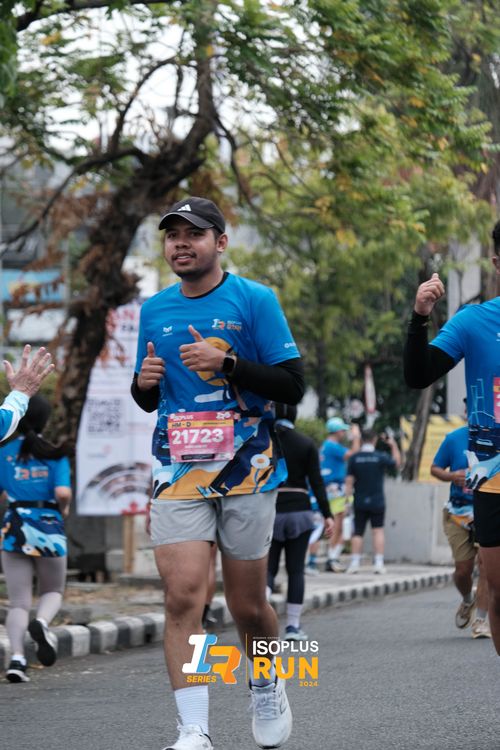 Race photo from Isoplus Run 2024 Surabaya