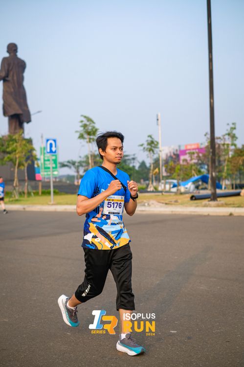 Race photo from ISOPlus Run 2024 Jakarta