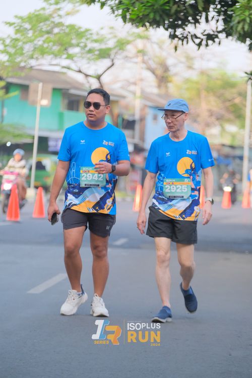 Race photo from Isoplus Run 2024 Surabaya