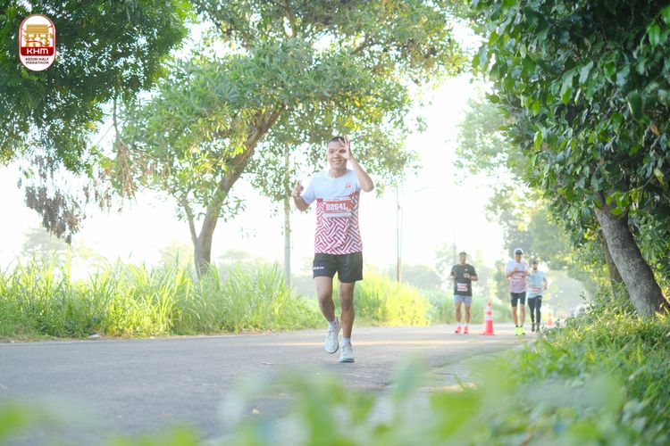 Race photo from Kediri Half Marathon 2024