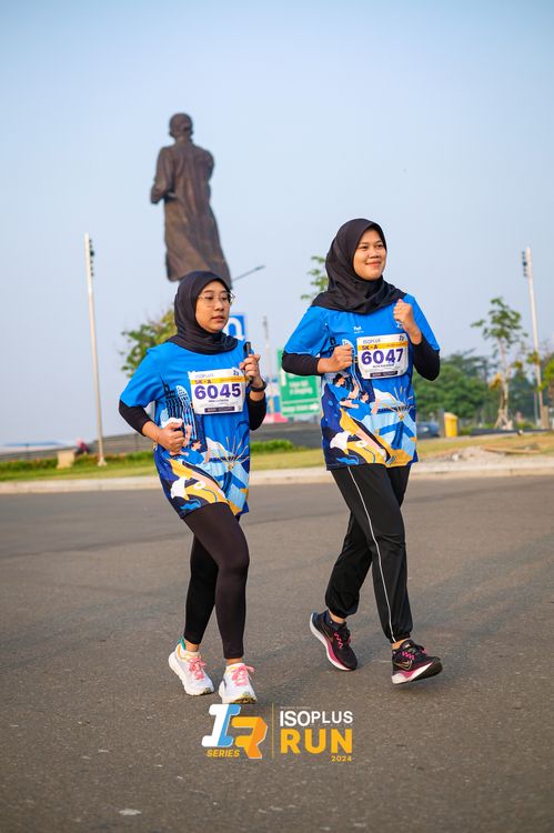 Race photo from ISOPlus Run 2024 Jakarta