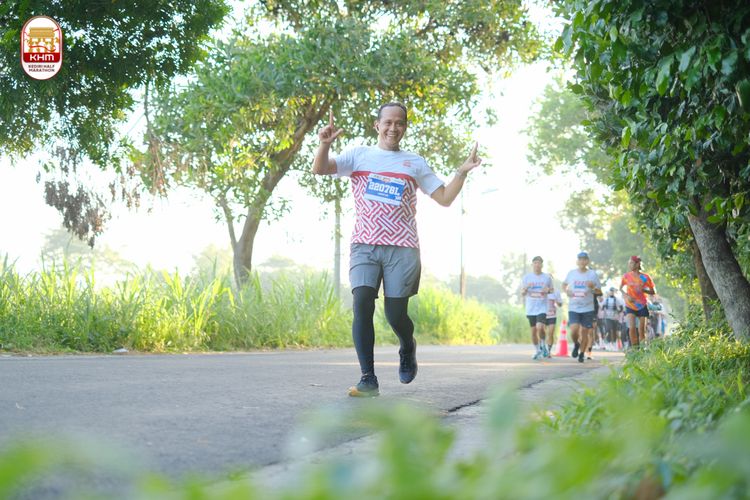 Race photo from Kediri Half Marathon 2024