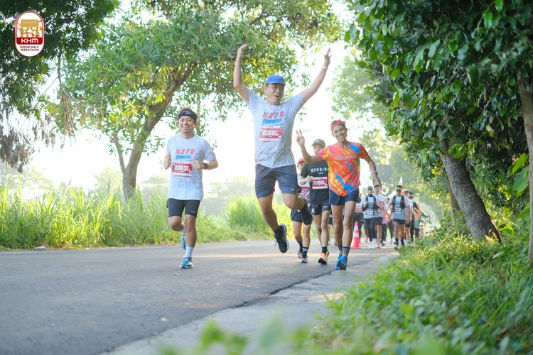 Race photo from Kediri Half Marathon 2024