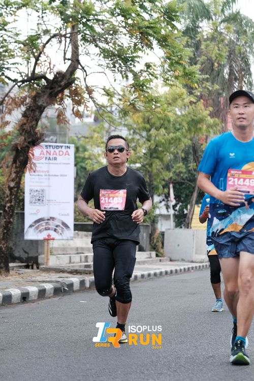 Race photo from Isoplus Run 2024 Surabaya