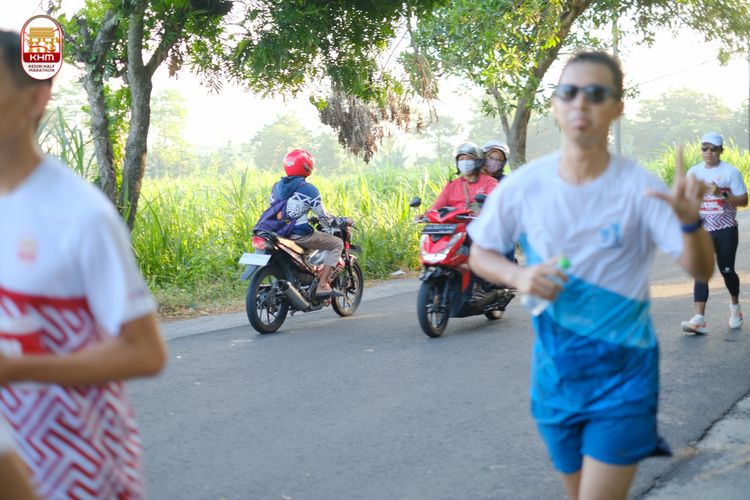 Race photo from Kediri Half Marathon 2024