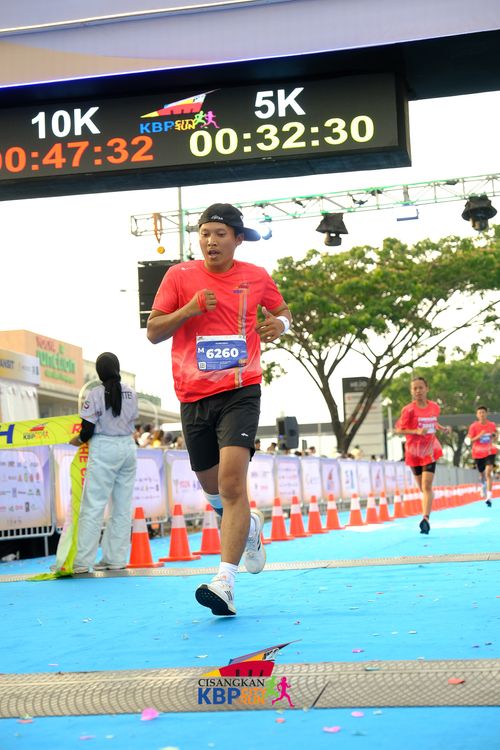 Race photo from CISANGKAN KBP CITY RUN 2025