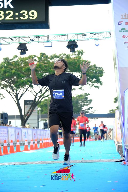 Race photo from CISANGKAN KBP CITY RUN 2025