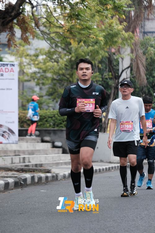Race photo from Isoplus Run 2024 Surabaya