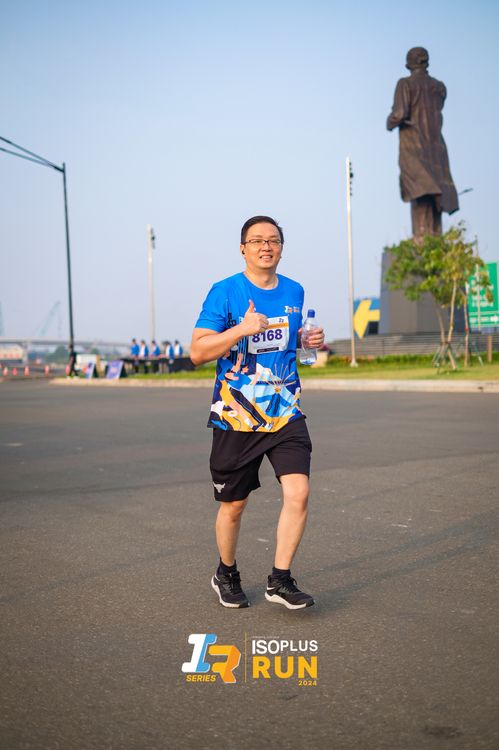 Race photo from ISOPlus Run 2024 Jakarta