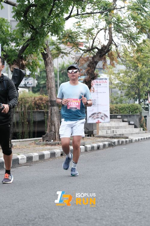 Race photo from Isoplus Run 2024 Surabaya