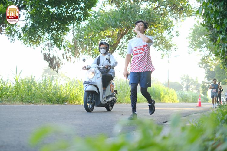 Race photo from Kediri Half Marathon 2024