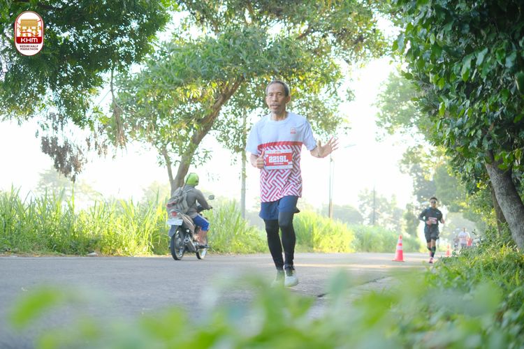 Race photo from Kediri Half Marathon 2024