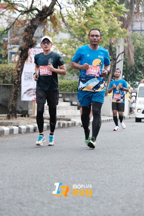Race photo from Isoplus Run 2024 Surabaya