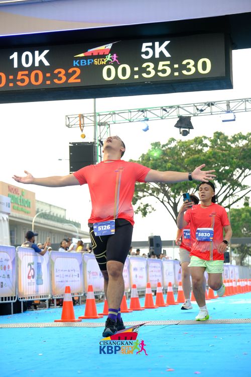 Race photo from CISANGKAN KBP CITY RUN 2025