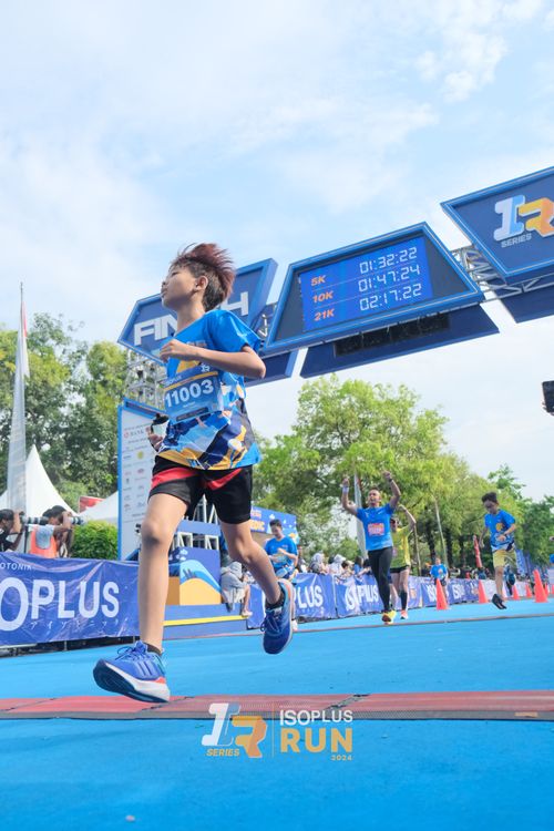 Race photo from Isoplus Run 2024 Surabaya