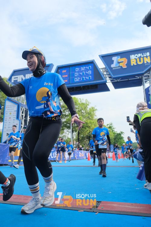 Race photo from Isoplus Run 2024 Surabaya