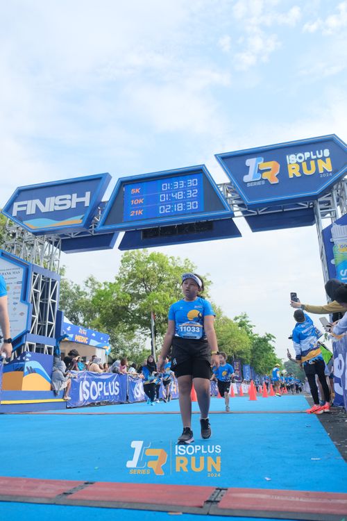 Race photo from Isoplus Run 2024 Surabaya