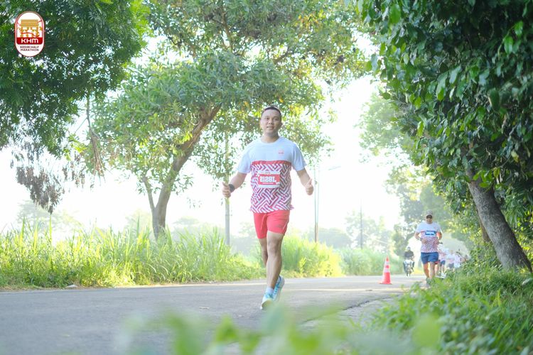 Race photo from Kediri Half Marathon 2024