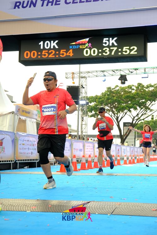 Race photo from CISANGKAN KBP CITY RUN 2025