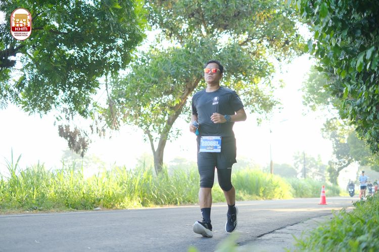 Race photo from Kediri Half Marathon 2024