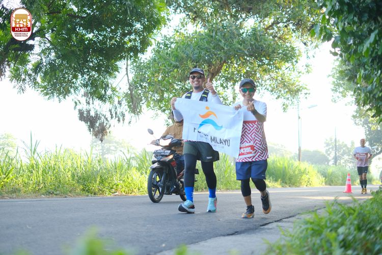 Race photo from Kediri Half Marathon 2024