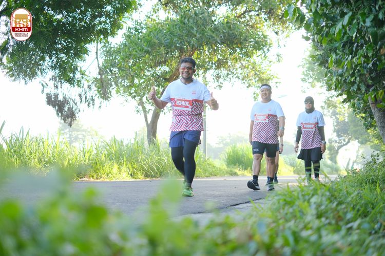 Race photo from Kediri Half Marathon 2024