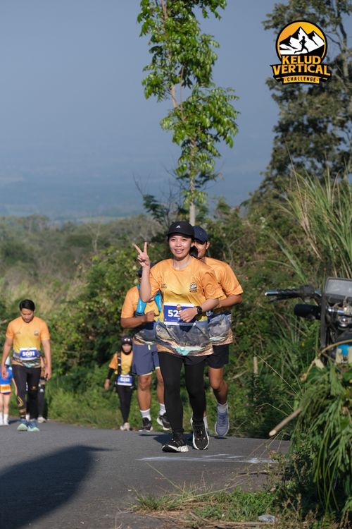 Race photo from Kelud Vertical Challenge 2024