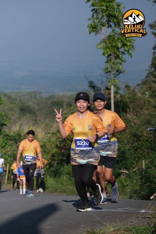 Race photo from Kelud Vertical Challenge 2024