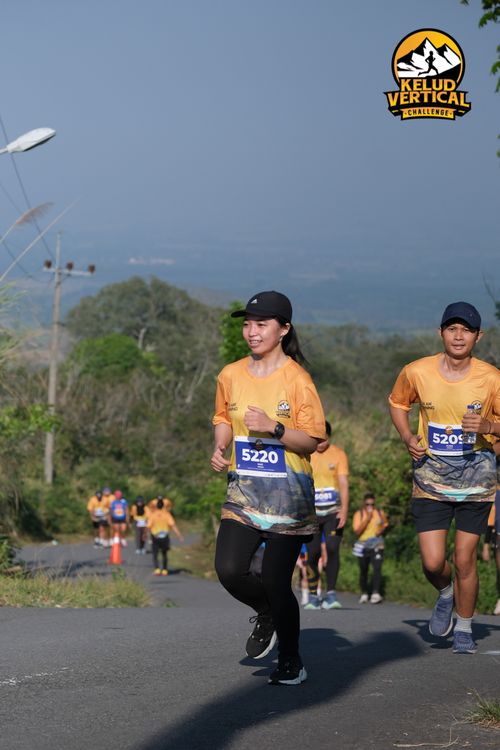 Race photo from Kelud Vertical Challenge 2024