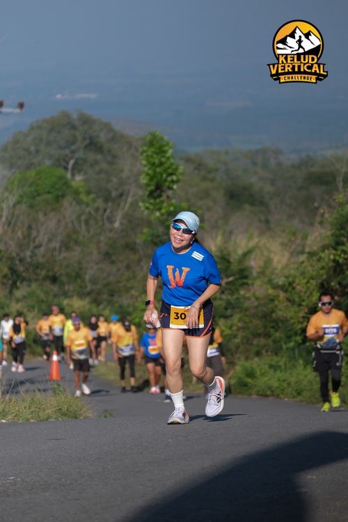 Race photo from Kelud Vertical Challenge 2024