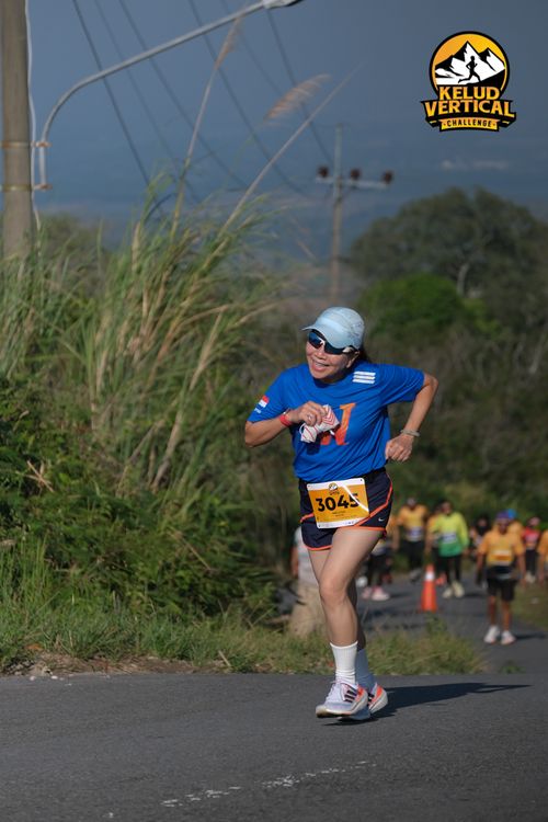 Race photo from Kelud Vertical Challenge 2024